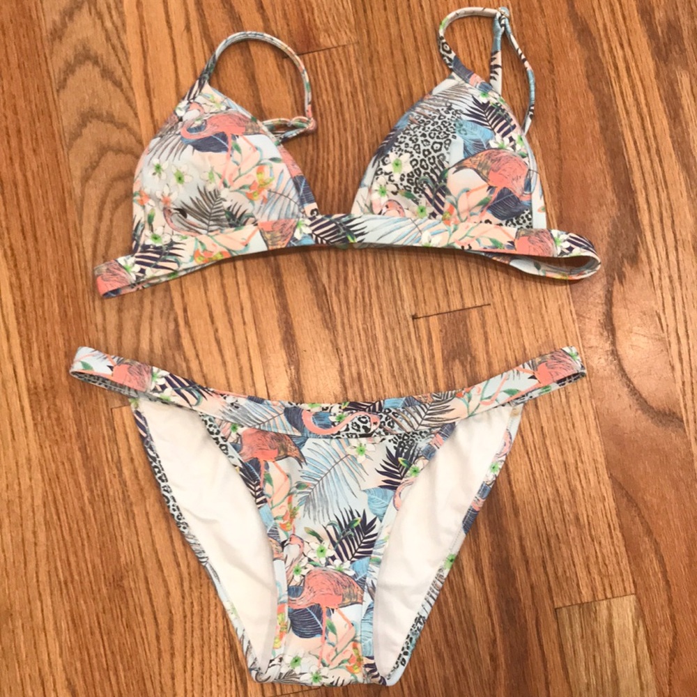 Mosmann Australia NWT/NWOT tropical print bikini S